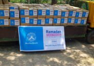 কুলাউড়ায় ৩ শত কর্মহীন পরিবারকে মুসলিম হ্যান্ডস’র খাদ্য সহায়তা