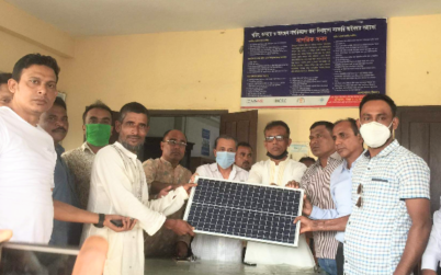 কুলাউড়ার পৃথিমপাশায় এমপি সুলতান মনসুরের পক্ষে সৌর বিদ্যুৎ বিতরণ