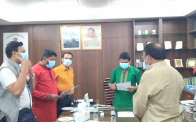 কুলাউড়ায় ইউপি সদস্য হাসনাত চৌধুরীর শপথ গ্রহণ