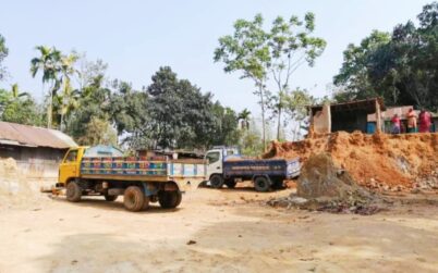 কুলাউড়ায় টিলা কাটার অপরাধে দেড় লাখ টাকা জরিমানা