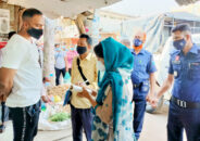 কুলাউড়ায় লকডাউনে দোকান-পাঠ খোলা রাখার অপরাধে জরিমানা