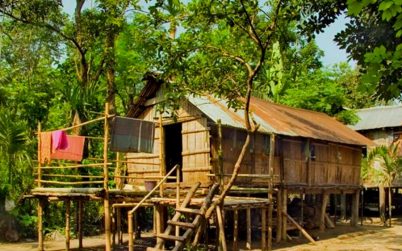 বিদ্যুৎ-বিদ্যালয়সহ মৌলিক সুবিধা থেকে বঞ্চিত খাসিয়া